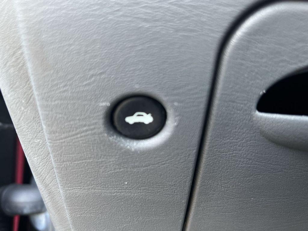 used 2007 Saturn Ion car, priced at $2,995