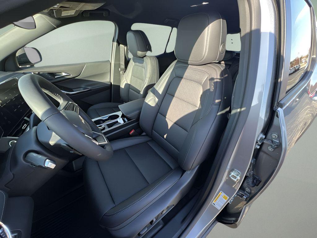 new 2026 Chevrolet Equinox car, priced at $34,120