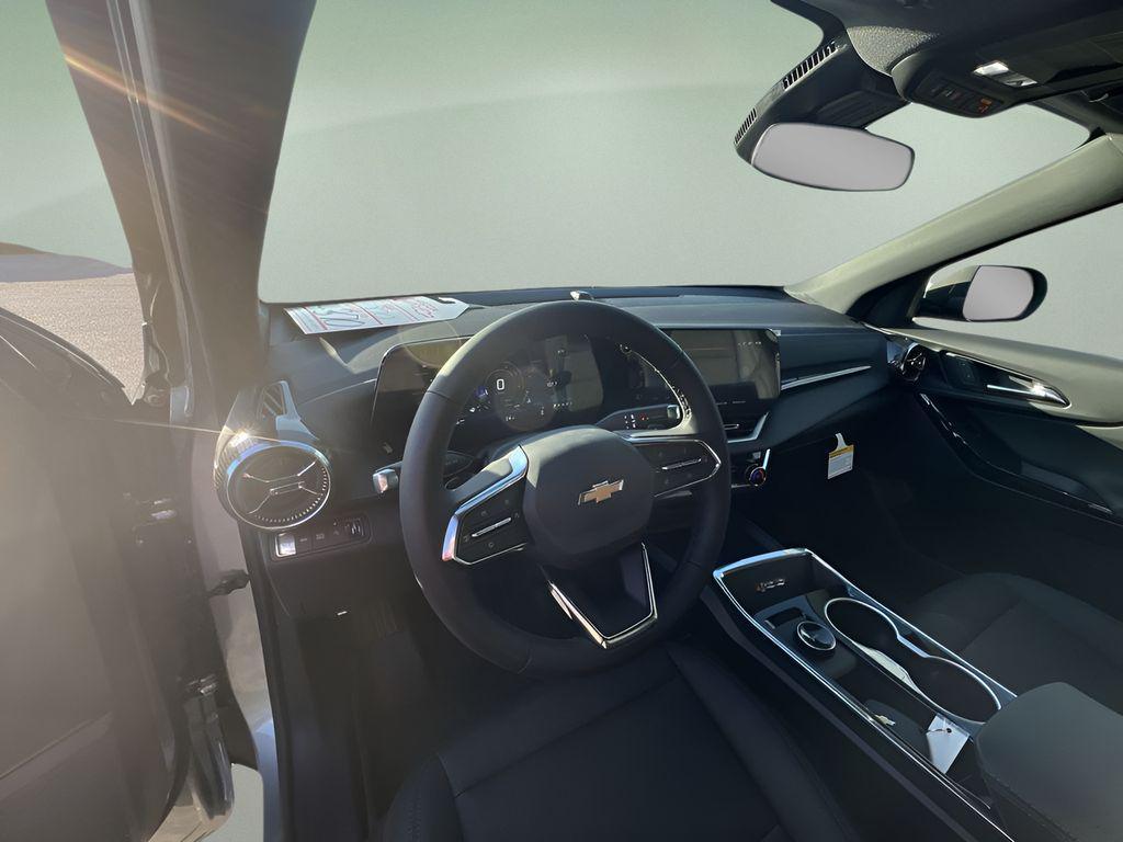 new 2026 Chevrolet Equinox car, priced at $34,120