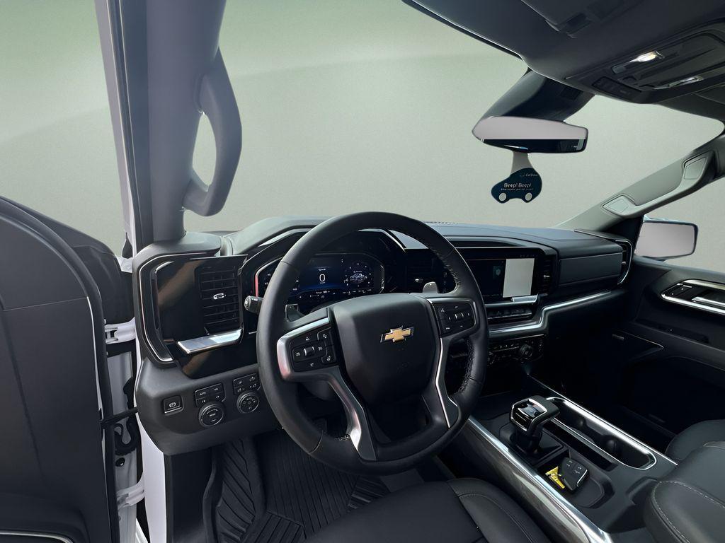 used 2024 Chevrolet Silverado 1500 car, priced at $51,995
