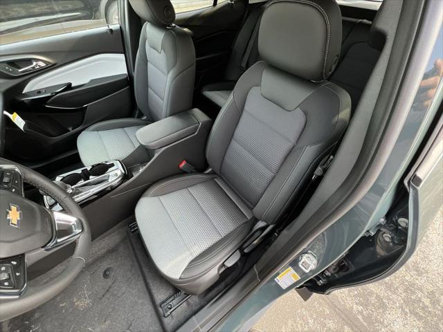 new 2025 Chevrolet Trax car, priced at $24,690
