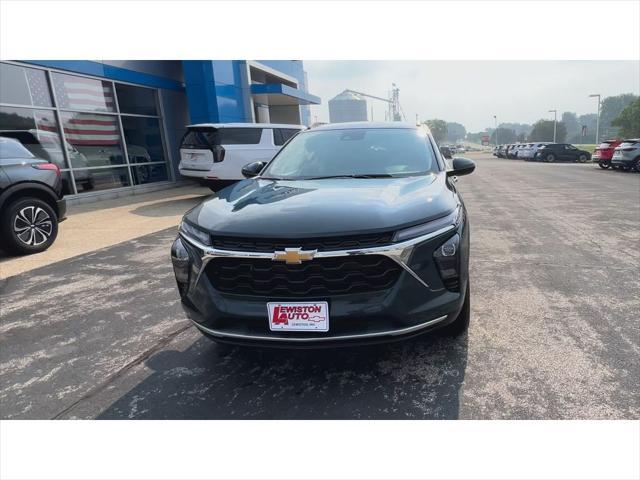 new 2025 Chevrolet Trax car, priced at $24,690