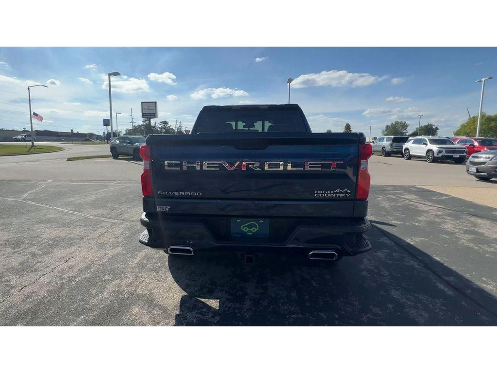 used 2022 Chevrolet Silverado 1500 car, priced at $43,995