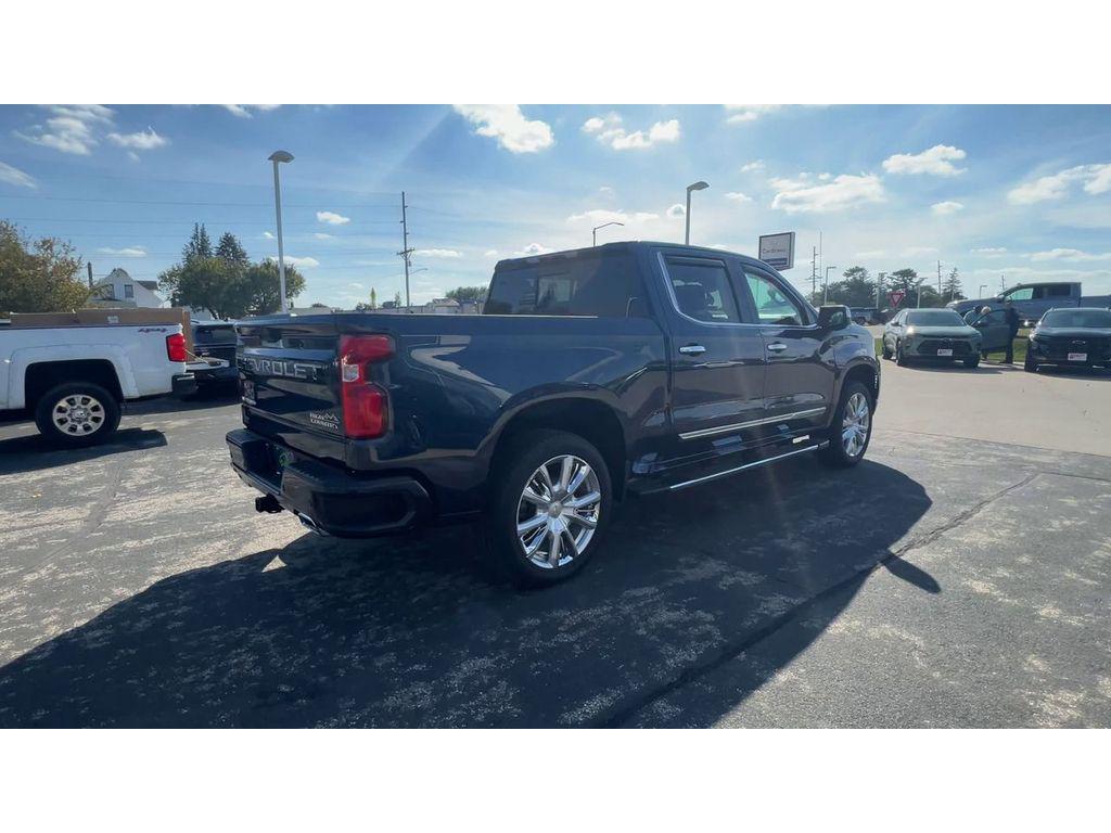 used 2022 Chevrolet Silverado 1500 car, priced at $43,995