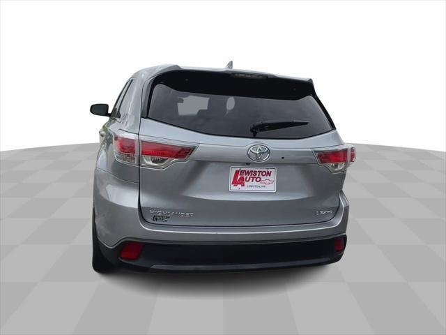 used 2015 Toyota Highlander car, priced at $12,995