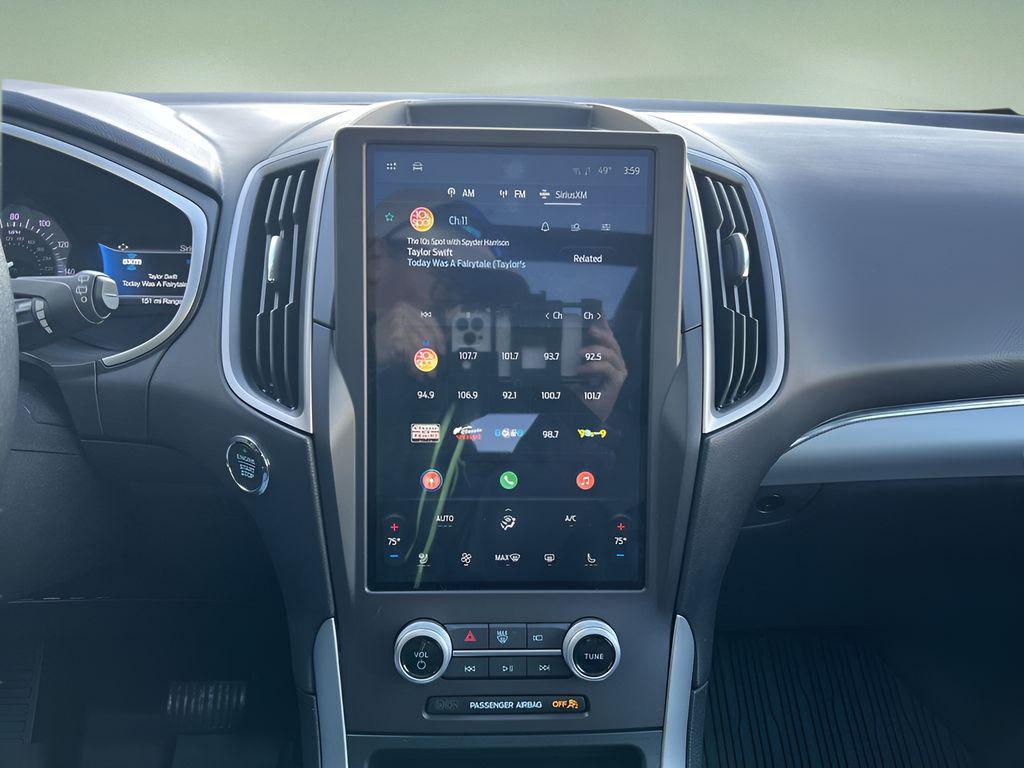 used 2021 Ford Edge car, priced at $18,995