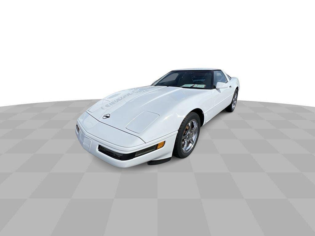 used 1995 Chevrolet Corvette car, priced at $12,995