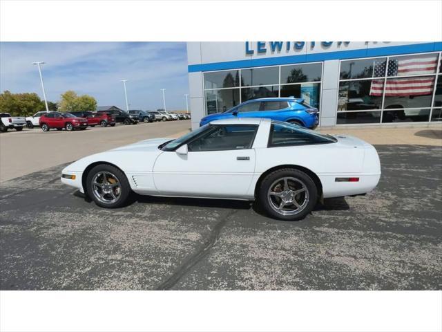 used 1995 Chevrolet Corvette car, priced at $12,995