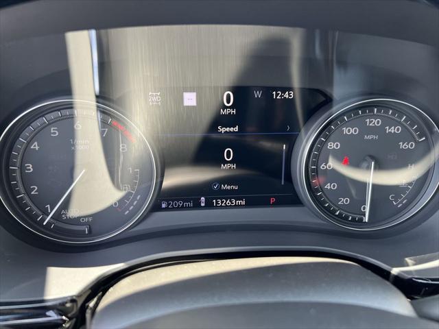 used 2024 Cadillac XT6 car, priced at $51,995