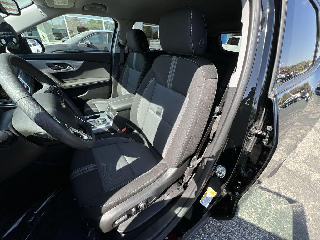 used 2025 Chevrolet Blazer car, priced at $36,995
