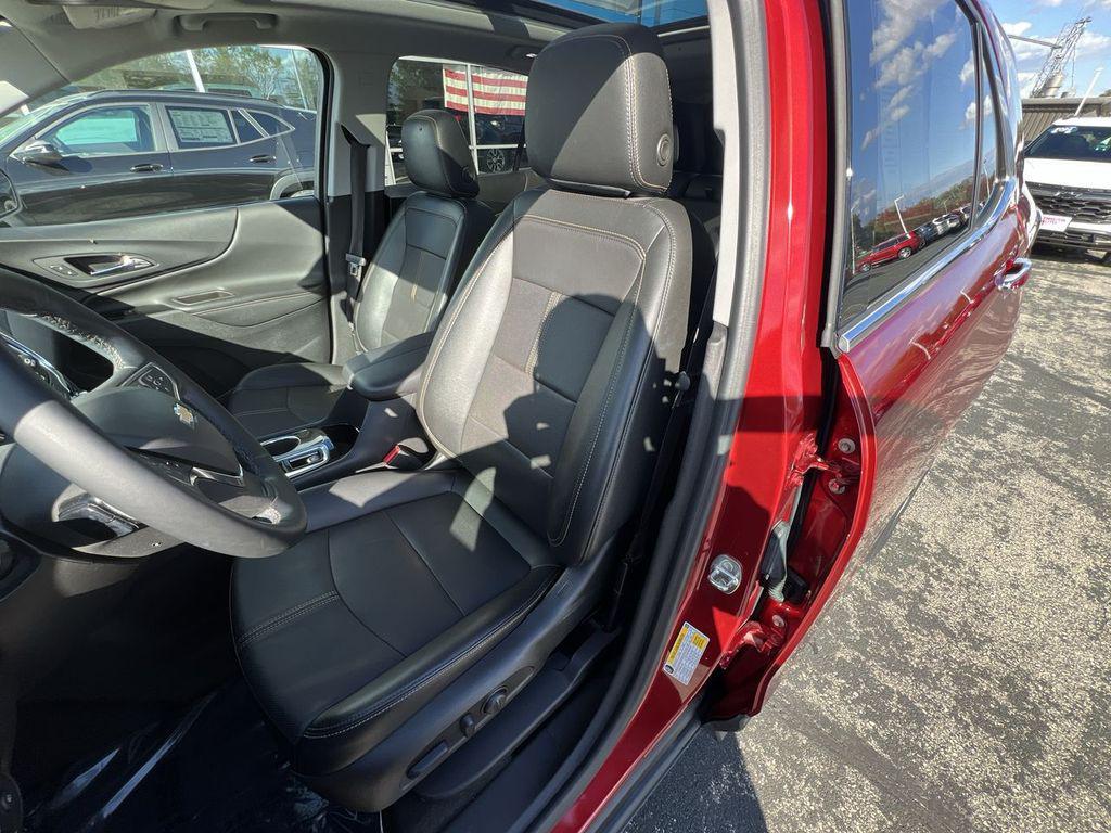 used 2023 Chevrolet Equinox car, priced at $25,995