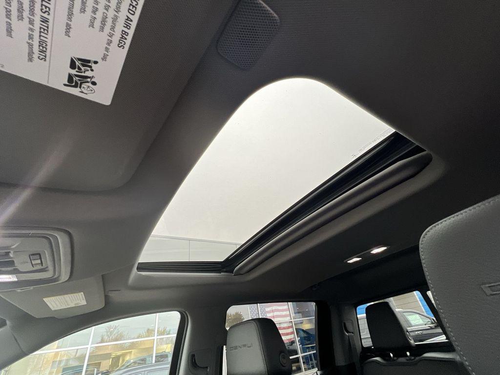 used 2021 GMC Sierra 1500 car, priced at $41,995