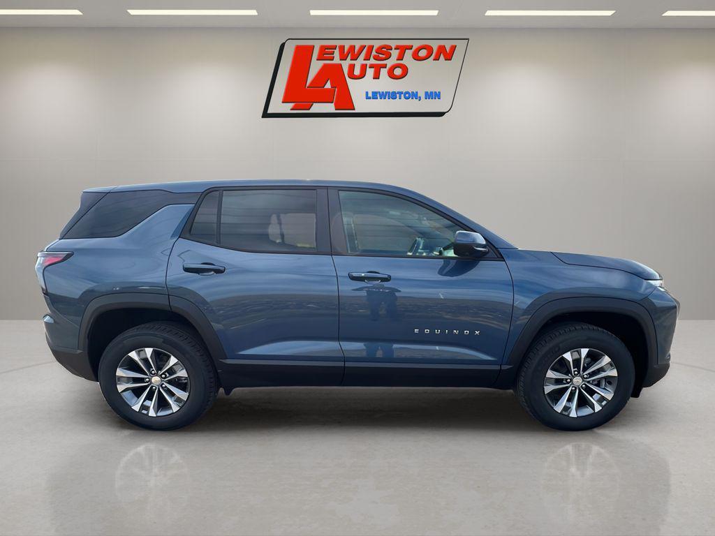 new 2026 Chevrolet Equinox car, priced at $35,065