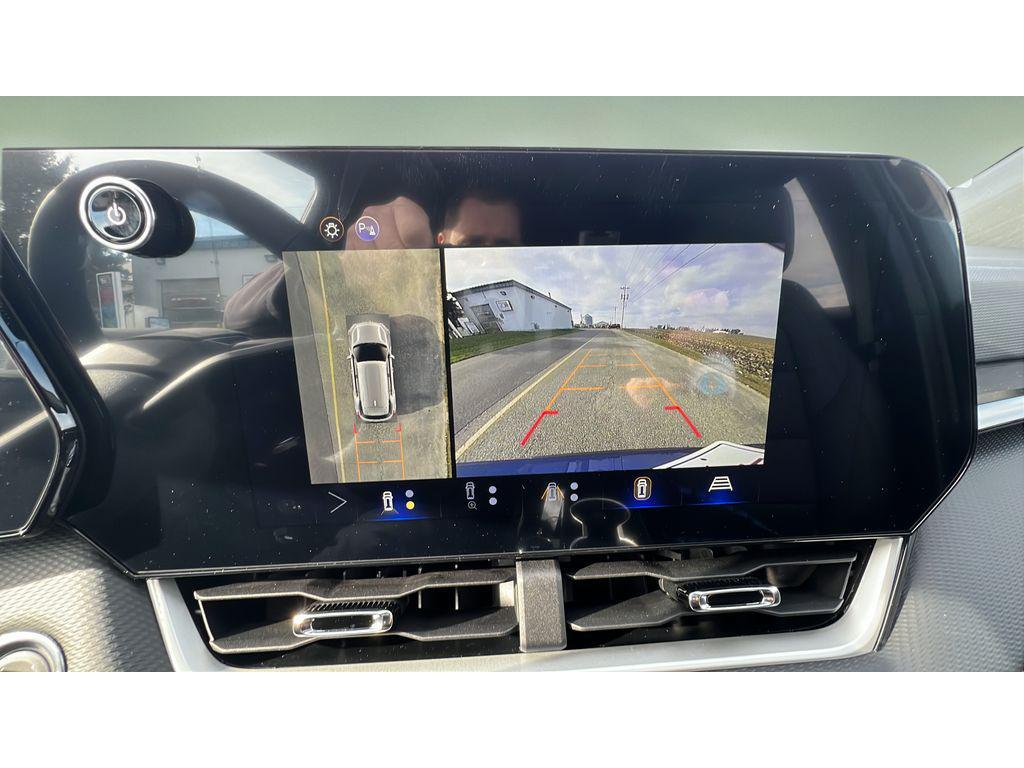 new 2026 Chevrolet Equinox car, priced at $35,065