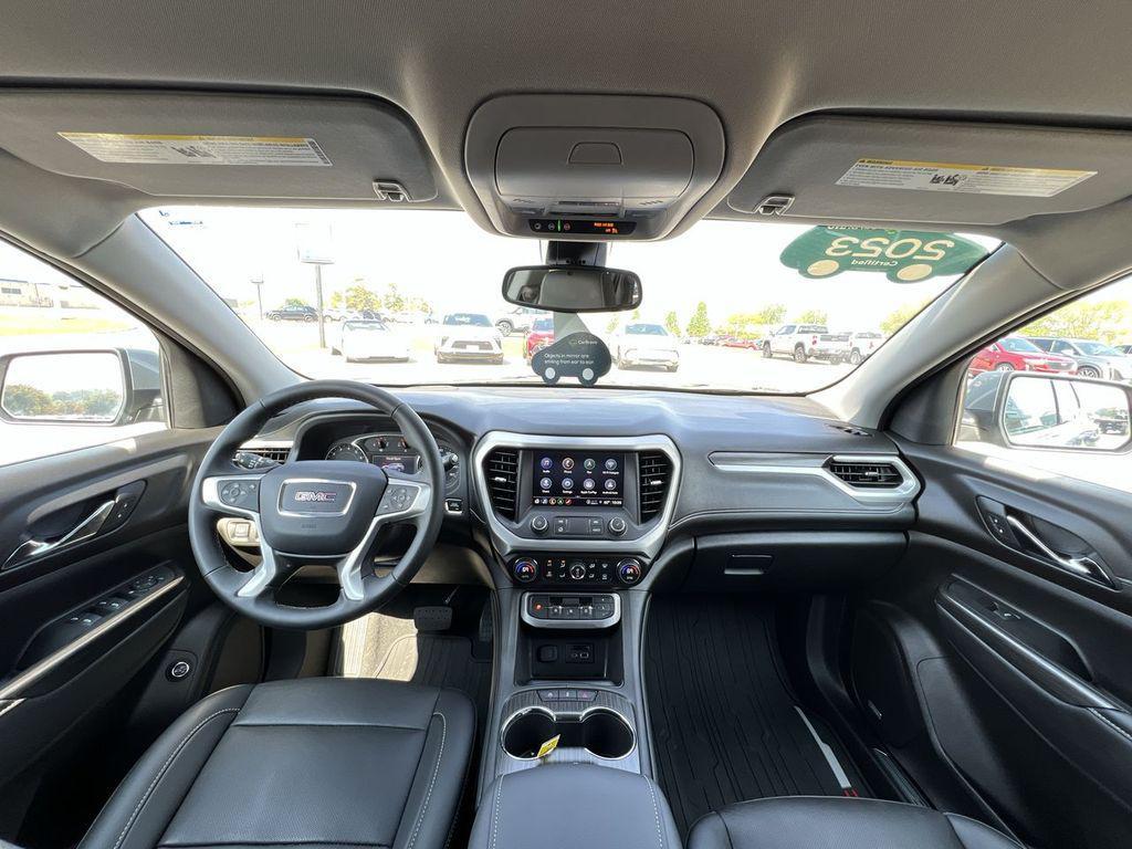 used 2023 GMC Acadia car, priced at $38,995