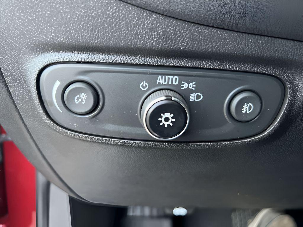 used 2020 Chevrolet Equinox car, priced at $19,995