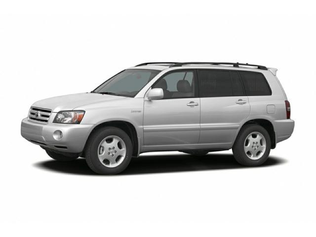 used 2004 Toyota Highlander car, priced at $4,450