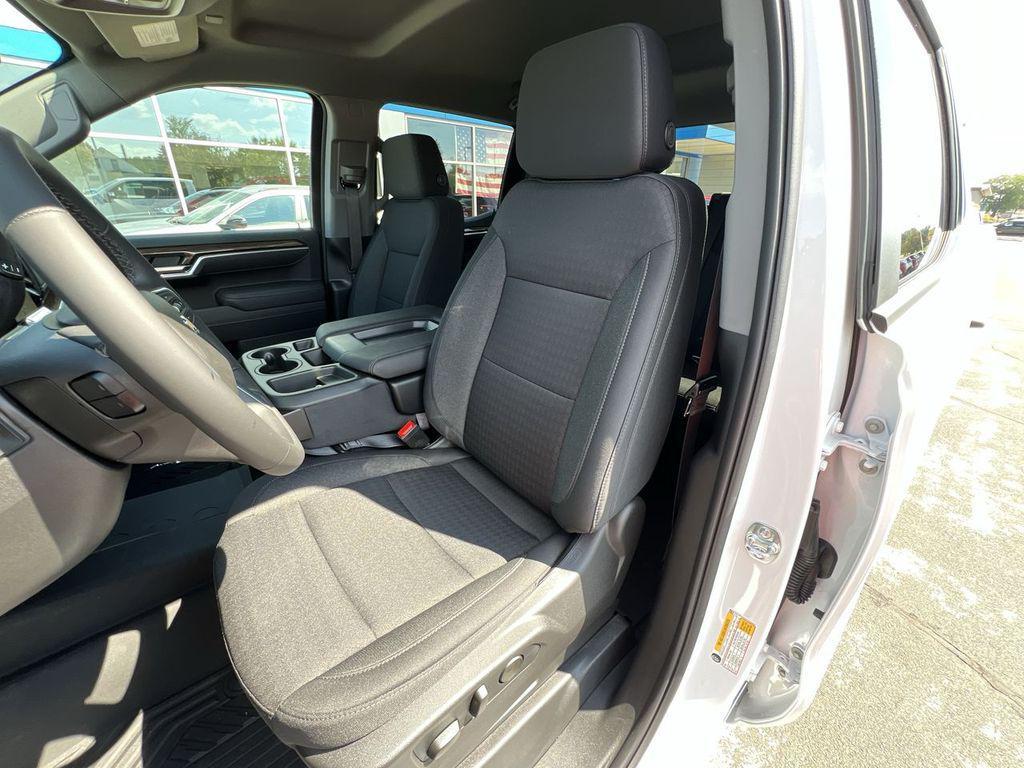 new 2026 Chevrolet Silverado 1500 car, priced at $55,520