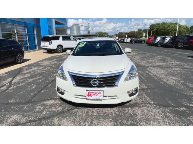 used 2014 Nissan Altima car, priced at $13,995