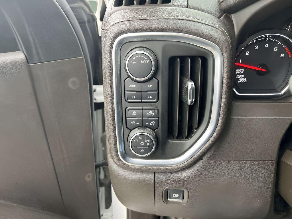 used 2021 Chevrolet Silverado 1500 car, priced at $34,995