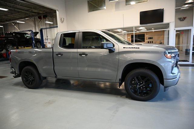 new 2025 Chevrolet Silverado 1500 car, priced at $43,595