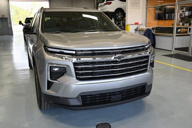 new 2025 Chevrolet Traverse car, priced at $42,795