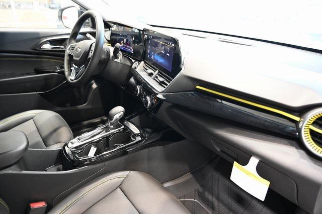 new 2025 Chevrolet Trax car, priced at $25,955