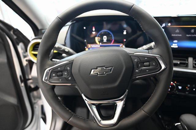 new 2025 Chevrolet Trax car, priced at $25,955
