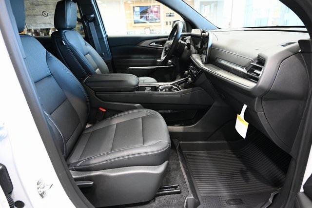 new 2026 Chevrolet Traverse car, priced at $46,695