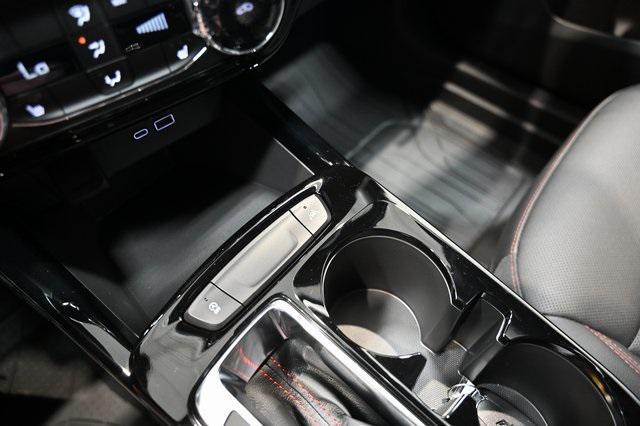 new 2025 Chevrolet Trax car, priced at $25,555