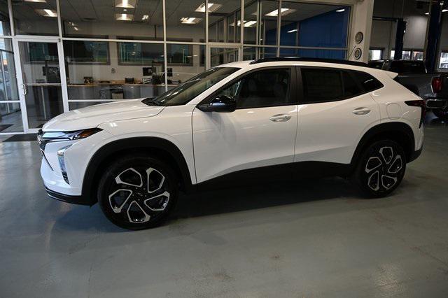 new 2025 Chevrolet Trax car, priced at $25,555