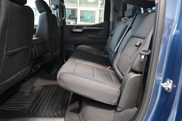 new 2025 GMC Sierra 1500 car, priced at $47,590