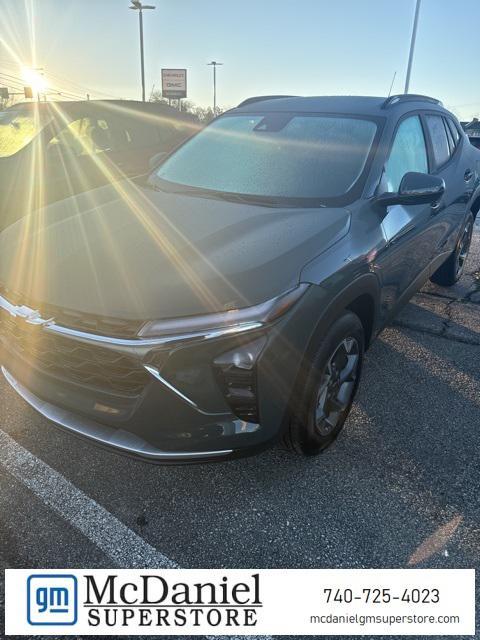 new 2025 Chevrolet Trax car, priced at $23,985