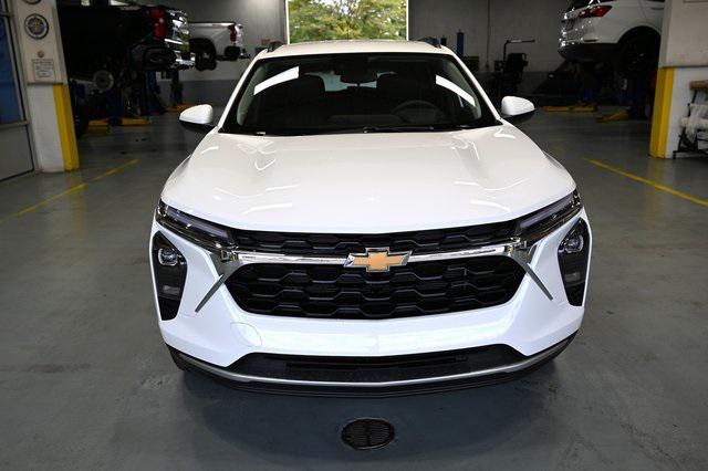 new 2026 Chevrolet Trax car, priced at $23,395