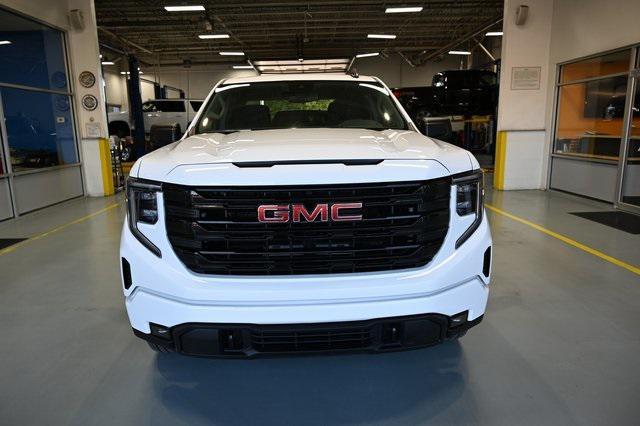 new 2025 GMC Sierra 1500 car, priced at $50,895