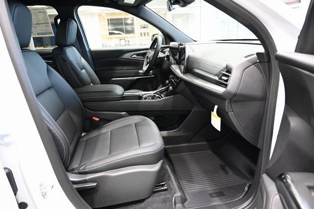 new 2026 Chevrolet Traverse car, priced at $41,995