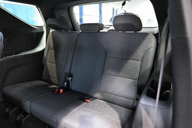 new 2025 Chevrolet Traverse car, priced at $41,995