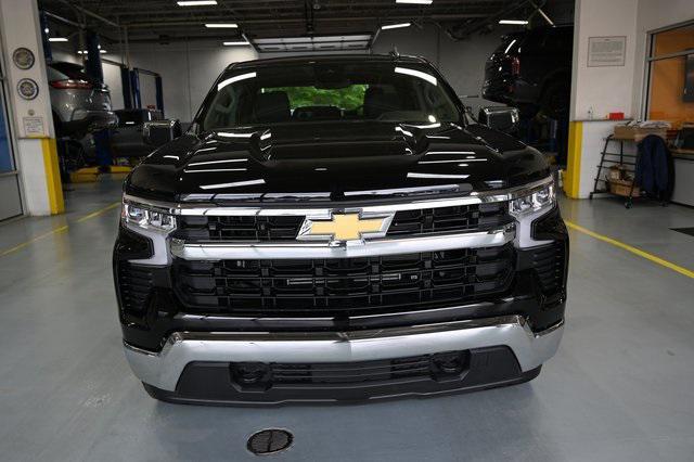 new 2025 Chevrolet Silverado 1500 car, priced at $40,645