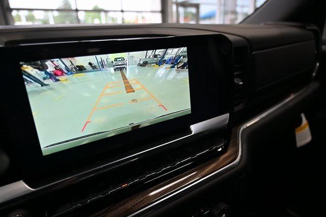 new 2025 Chevrolet Silverado 1500 car, priced at $40,645