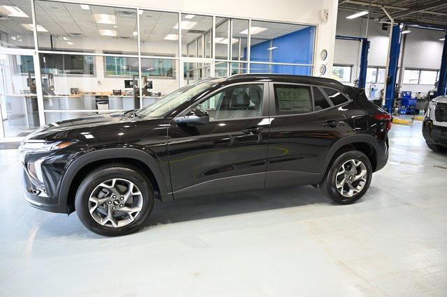 new 2025 Chevrolet Trax car, priced at $24,695
