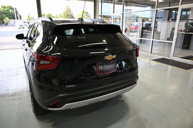 new 2025 Chevrolet Trax car, priced at $24,695