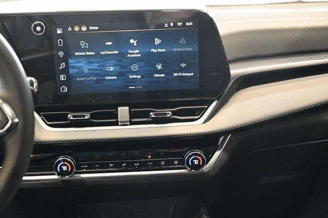 new 2026 Chevrolet Equinox car, priced at $31,795