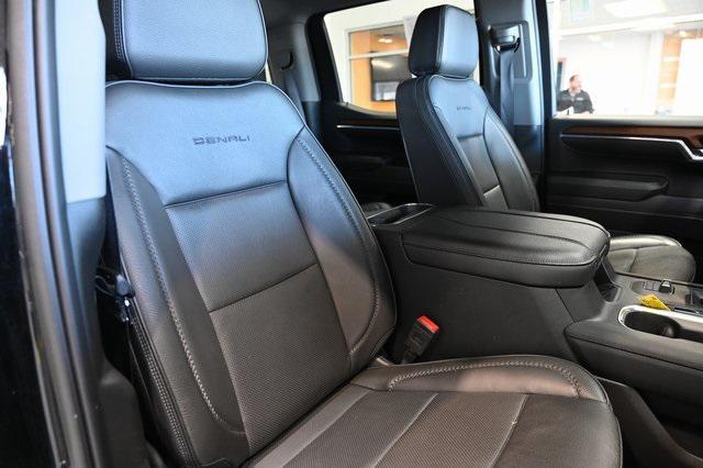 used 2023 GMC Sierra 1500 car, priced at $52,900