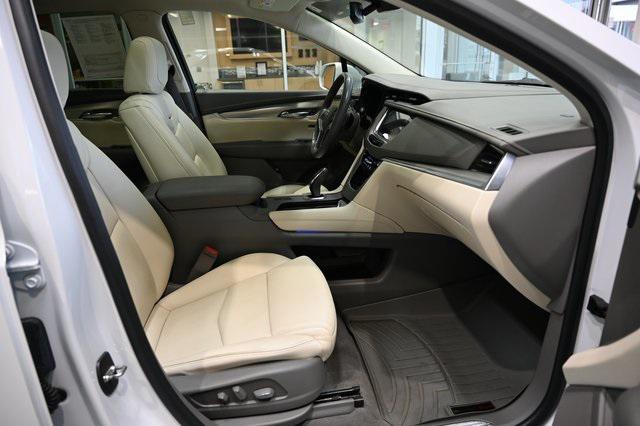 used 2018 Cadillac XT5 car, priced at $21,500