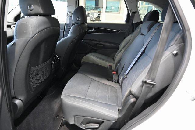 used 2020 Kia Sorento car, priced at $15,900