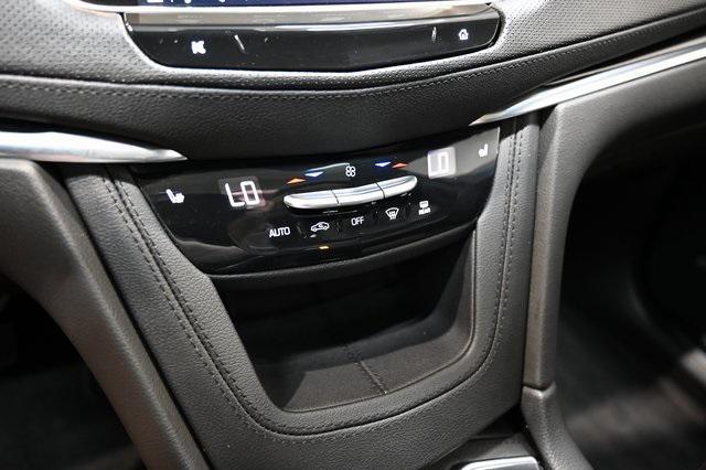 used 2025 Cadillac XT5 car, priced at $46,900