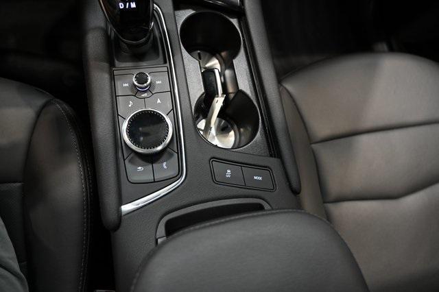 used 2025 Cadillac XT5 car, priced at $46,900