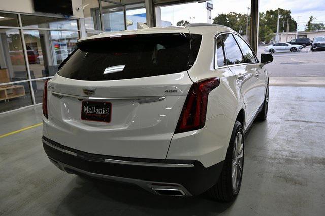 used 2025 Cadillac XT5 car, priced at $46,900