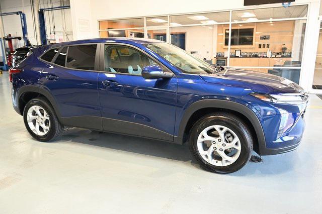 used 2024 Chevrolet Trax car, priced at $22,900