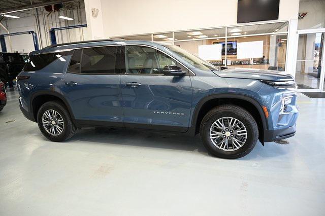 new 2025 Chevrolet Traverse car, priced at $42,795
